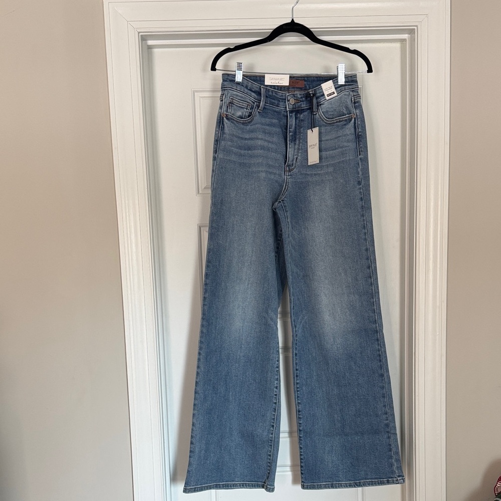 Judy Blue Classic Wide Leg Jeans in Blue